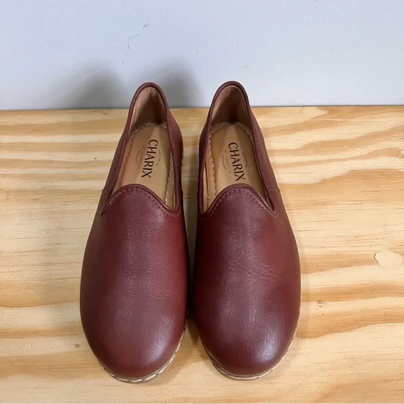 CHARIX  European Brand Brown Slip-On Loafers Classic Leather Flats Women’s 37 - Picture 2 of 8